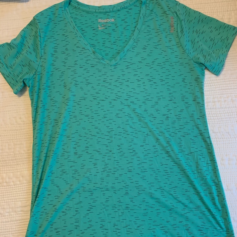 Reebok Short Sleeve Tee Shirt
